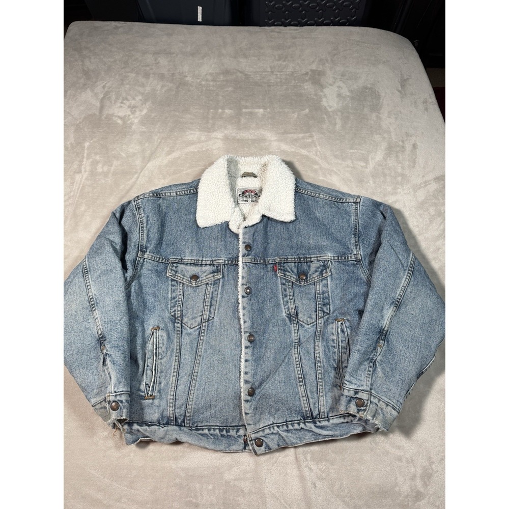 Vintage 90s Levis Sherpa Lined Denim Jean Jacket Size Large Blue MADE IN USA